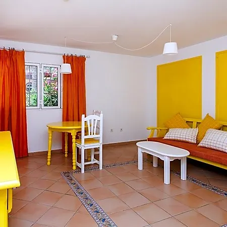 Maxorata Aparthotel 3*